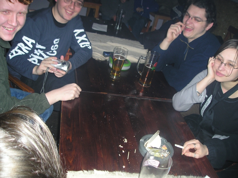 OLYMPUS DIGITAL CAMERA         